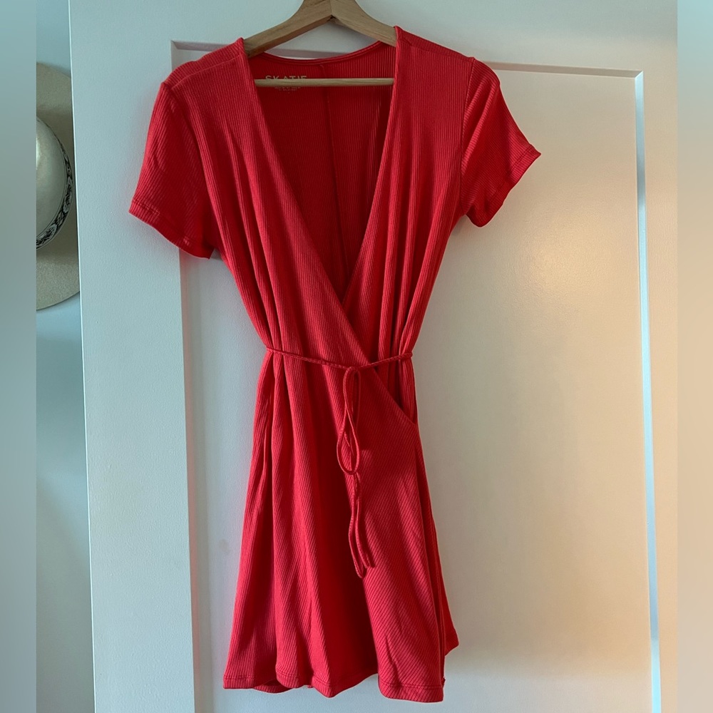 Skatie wrap dress